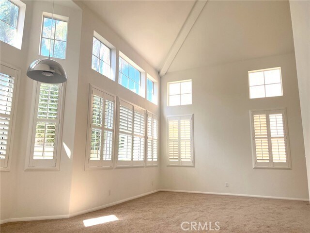 Building Photo - 29 Calvados