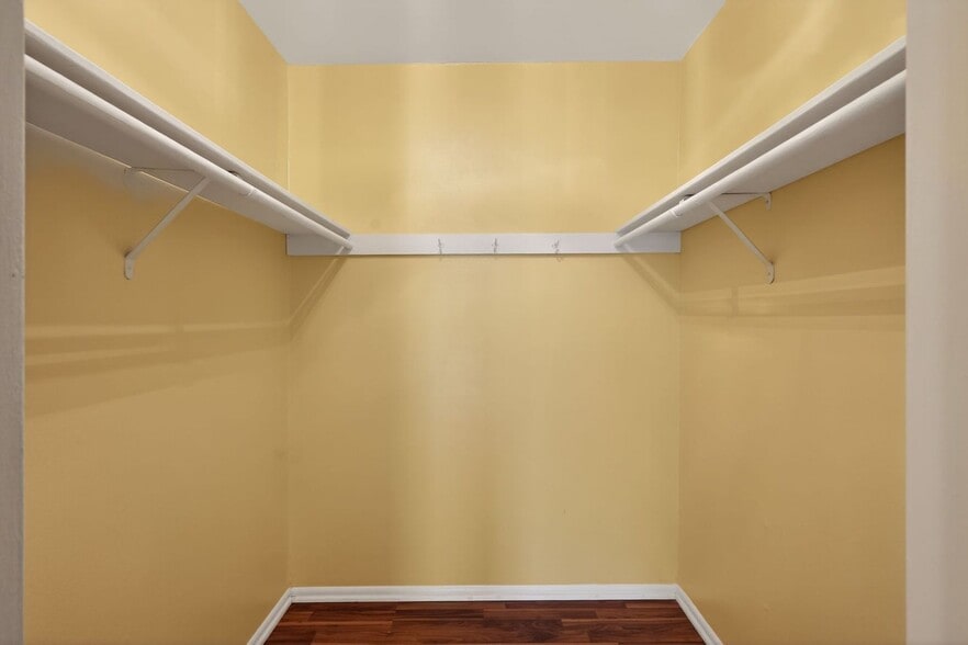 Building Photo - 5200 Newton St