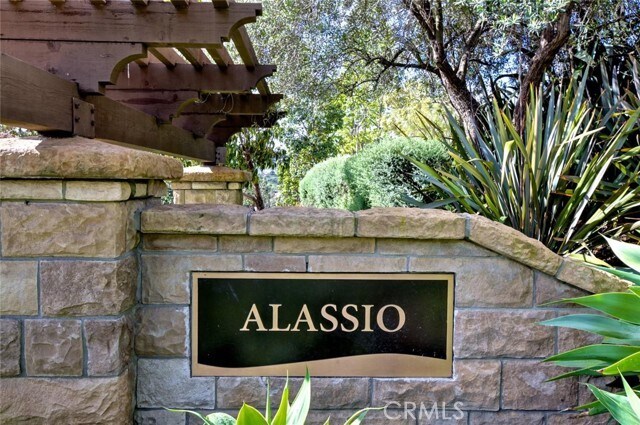 Building Photo - 72 Paseo Del Rey