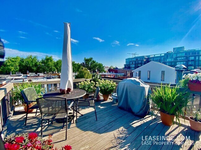 Primary Photo - 1433 S Street NW-#3