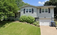 Building Photo - 3117 Windsor Dr