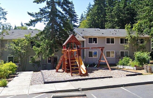 Building Photo - 821 High School Rd NE