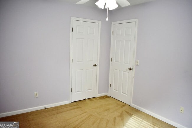 Building Photo - 2015 Lisa Springs Dr SW