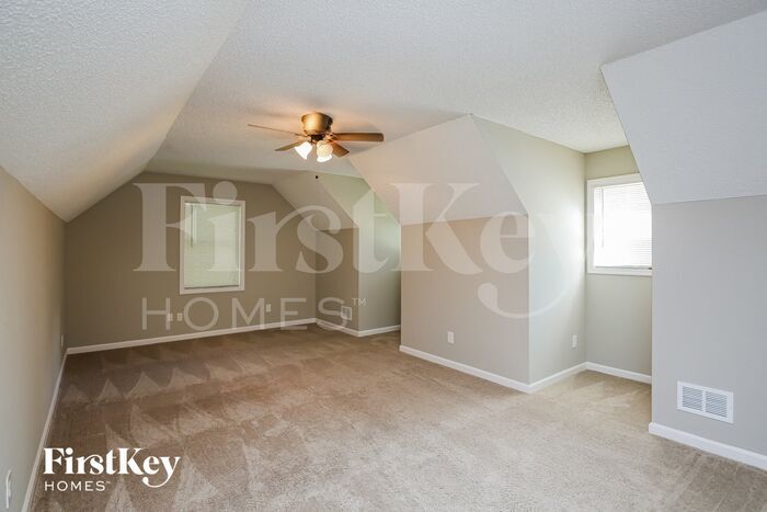 Building Photo - 4642 Shay Terrace