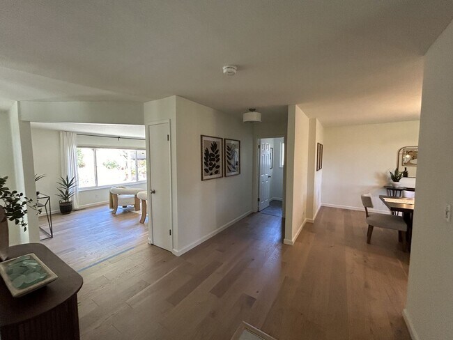 Building Photo - 4518 Mattis Ct