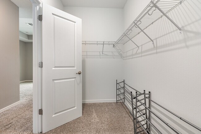 Building Photo - 11638 Woodleaf Dr