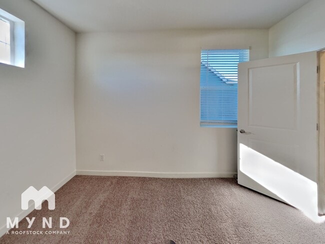 Building Photo - 2832 Mossy Creek St