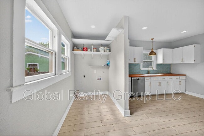 Building Photo - 514 Hammond Ave