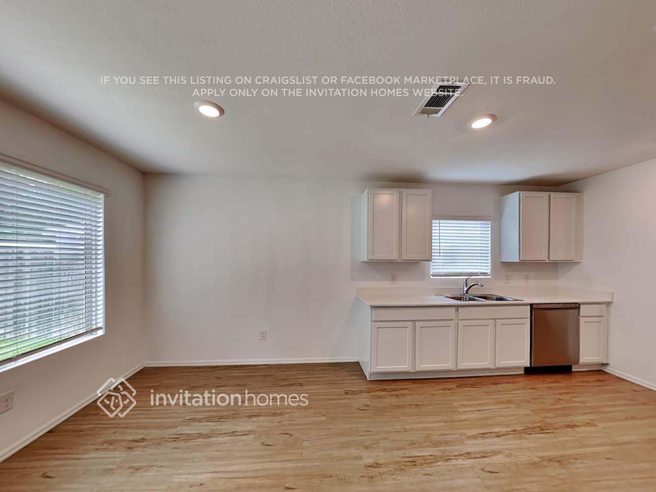 Building Photo - 18606 Via Barletta Ln