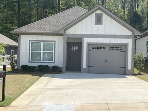 Building Photo - 4020 Ashley Dr