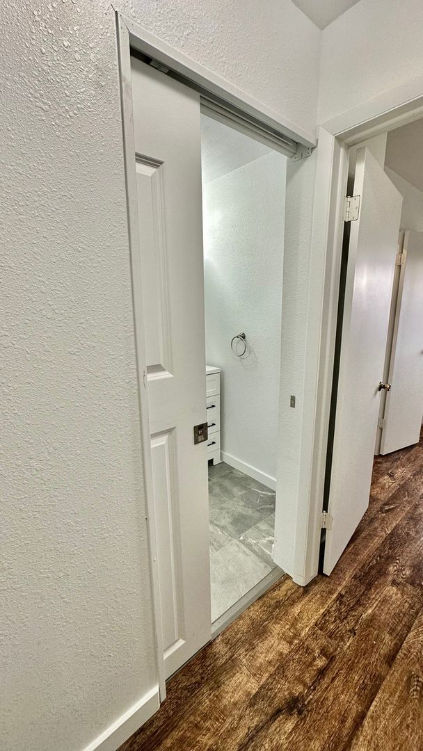 Building Photo - 3423 Madison Ave