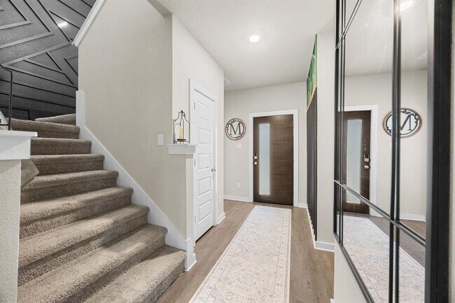 Building Photo - 2809 Stone Branch Dr