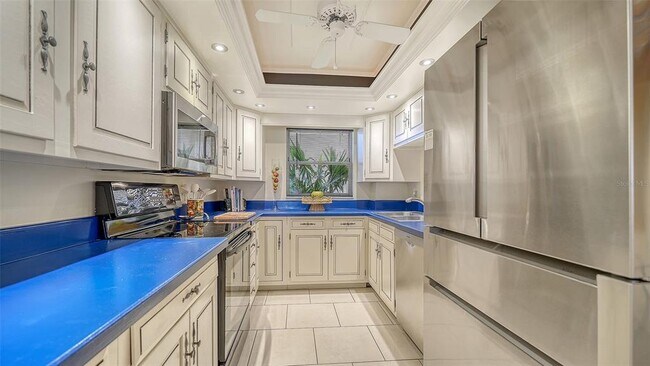 Building Photo - 1355 S Portofino Dr
