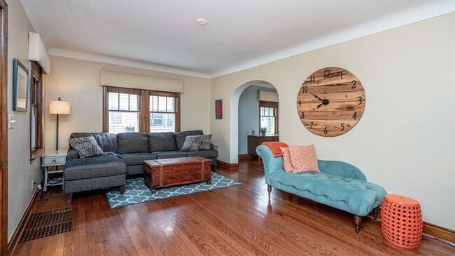 Building Photo - 1205 Miller Ave