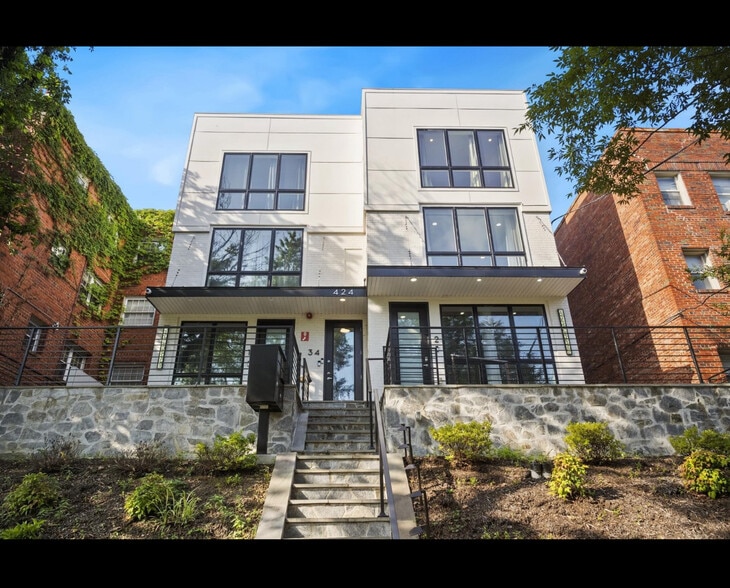 Building Photo - 424 Missouri Ave NW