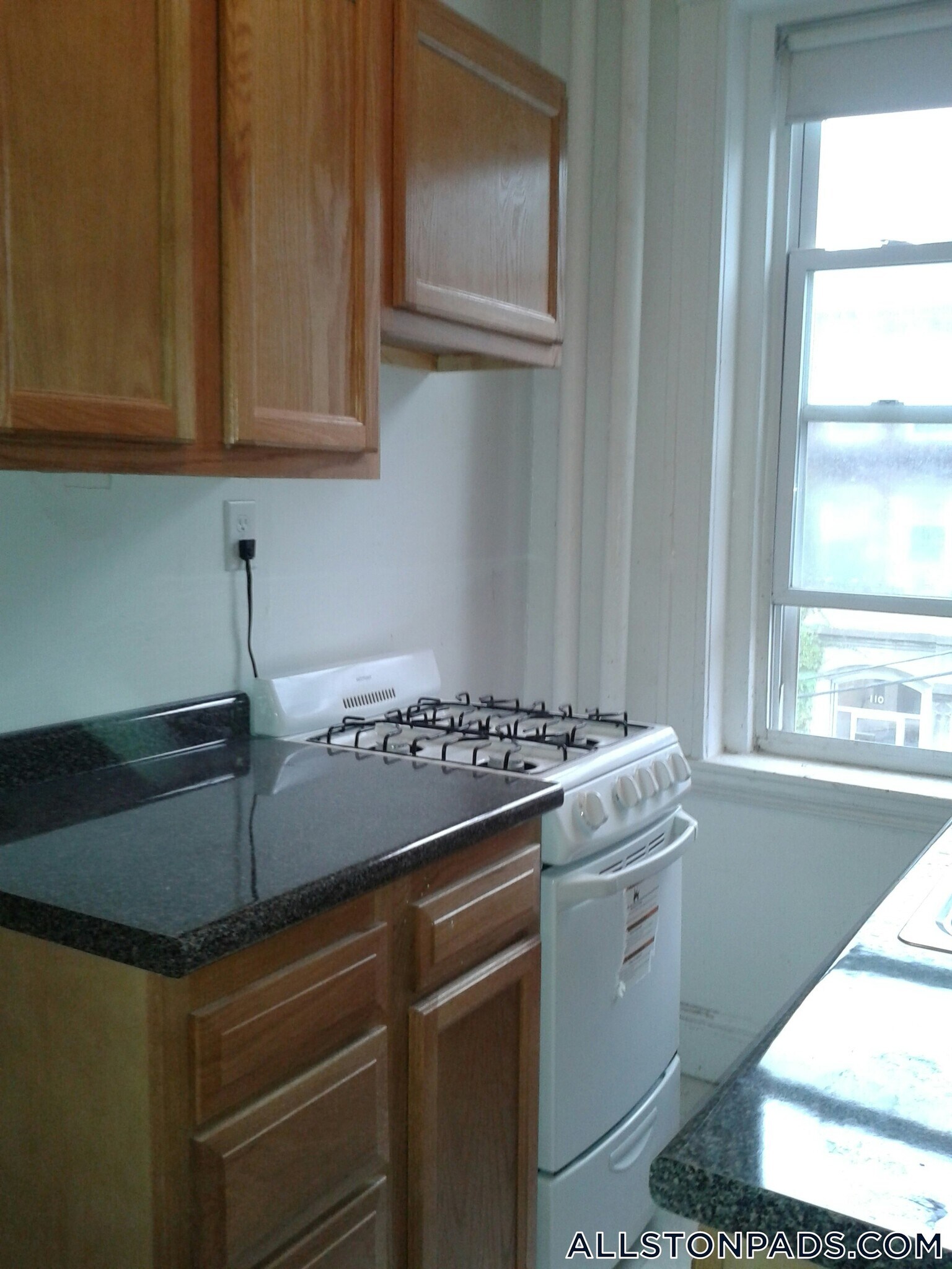 Building Photo - 109 Brainerd Rd