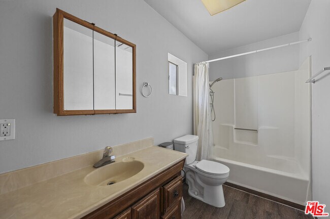 Building Photo - 1500 Joseph Ct