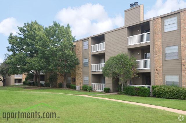 Creek at Brookhollow Apartments - The Creek At Brookhollow Apartments