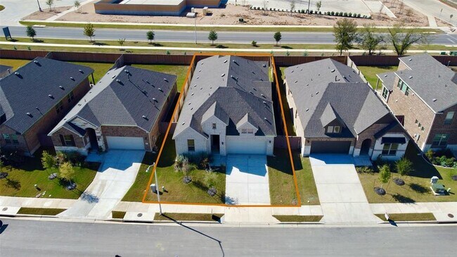 Building Photo - 247 Du Bois Ln