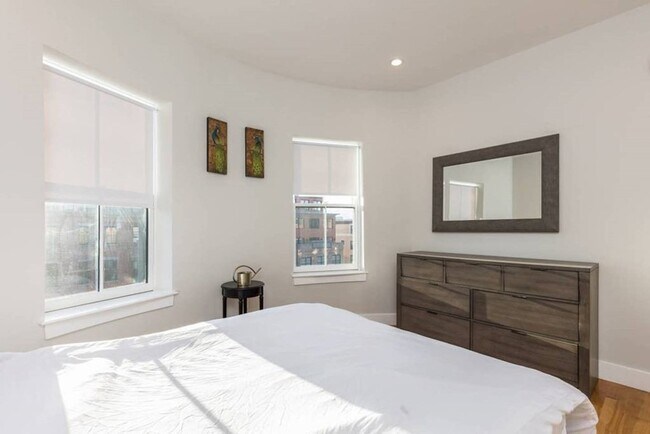 Building Photo - 666 Massachusetts Ave