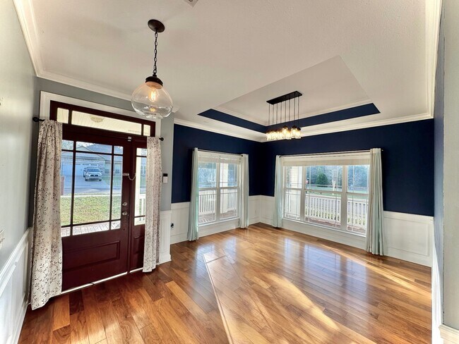 Building Photo - 214 Southern Winds Dr