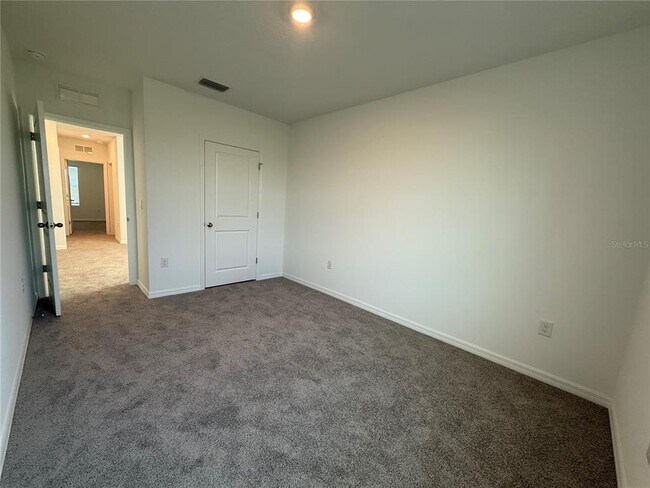 Building Photo - 33142 Osprey Peak Wy