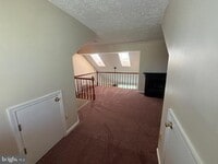 Building Photo - 1430 Wake Forest Dr