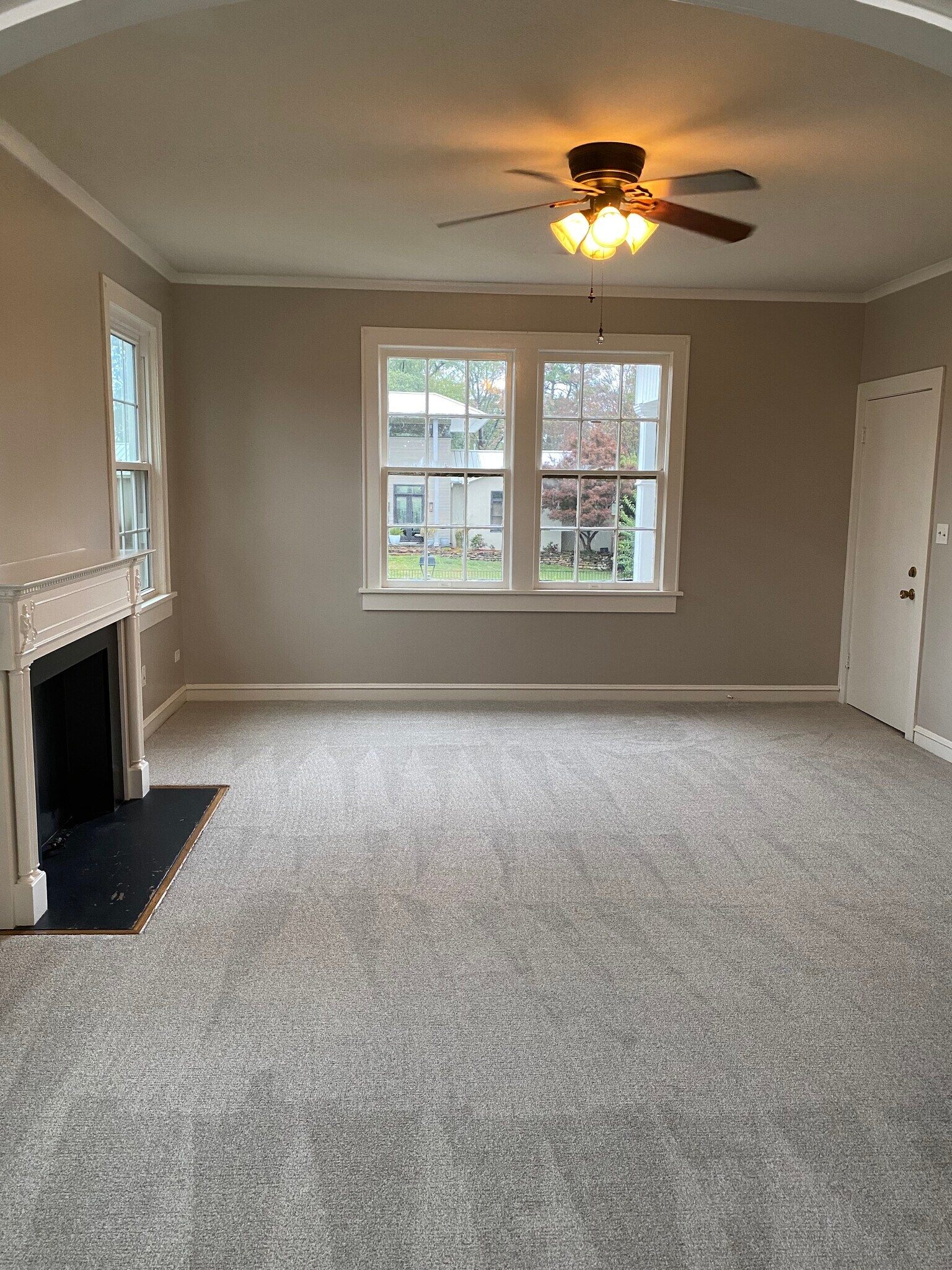 Building Photo - 937 Ontario St