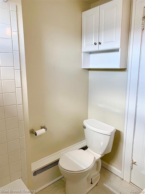 Building Photo - 156 N Worth St