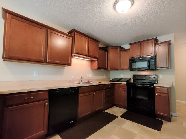 Building Photo - 6953 99th Ct S