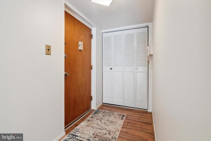 Building Photo - 100 Campbell Cir