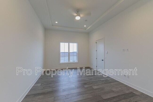 Building Photo - 35 Lookout Rdg