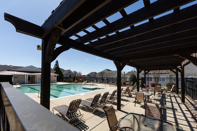 Building Photo - Great Ballantyne Location; Great Schools; 2BR/2BA Condo