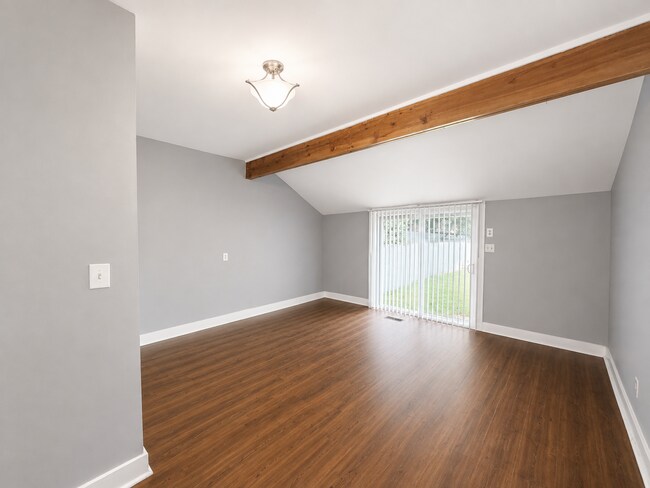 Building Photo - 112 Haws Ave