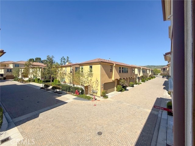 Building Photo - 444 Maravilla Ln