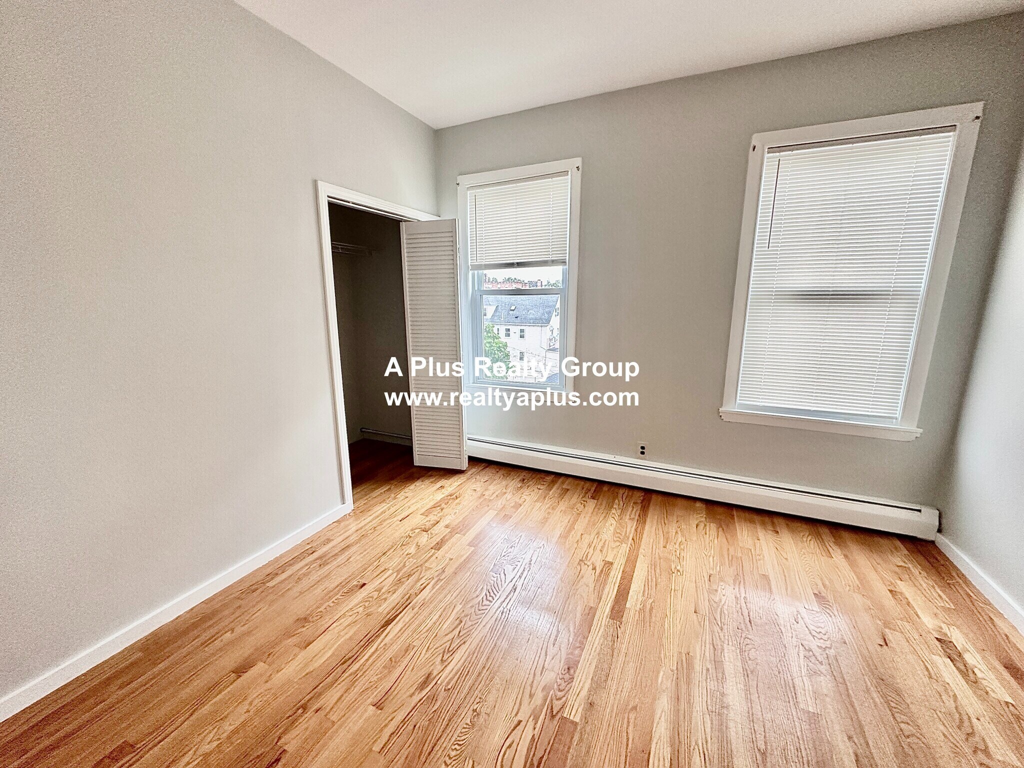 Building Photo - 5 Buckley Ave