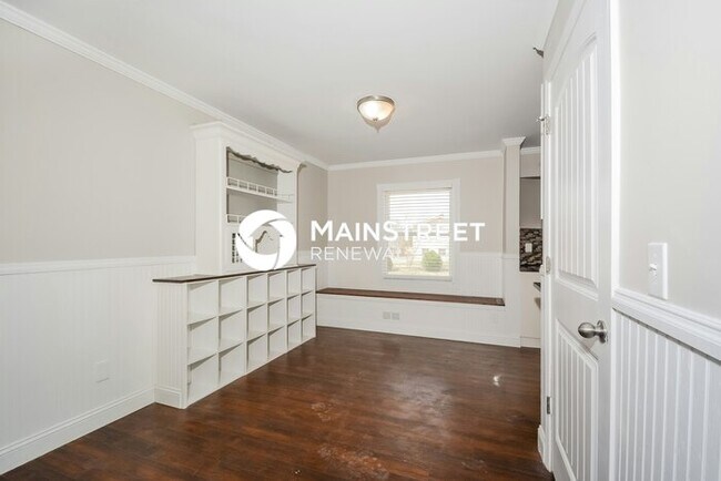 Building Photo - 3 Bedroom Pet-Friendly Home in ST CHARLES, MO with Main Street Renewal