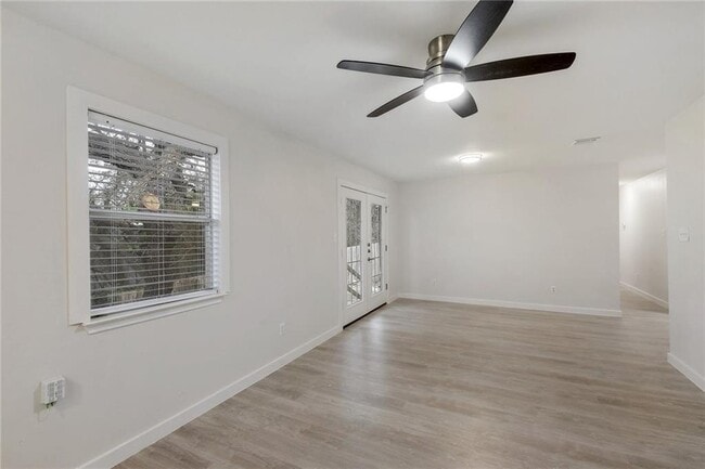 Building Photo - 15209 Sun-Bird Ln