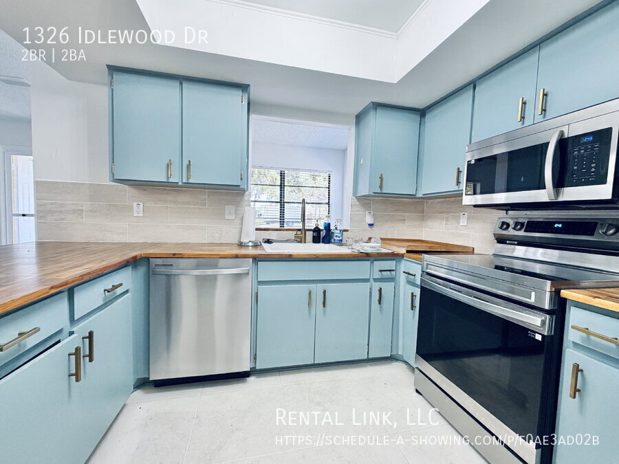 Building Photo - 1326 Idlewood Dr