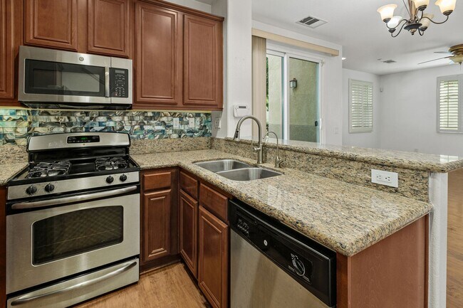 Building Photo - 31180 Lavender Ct