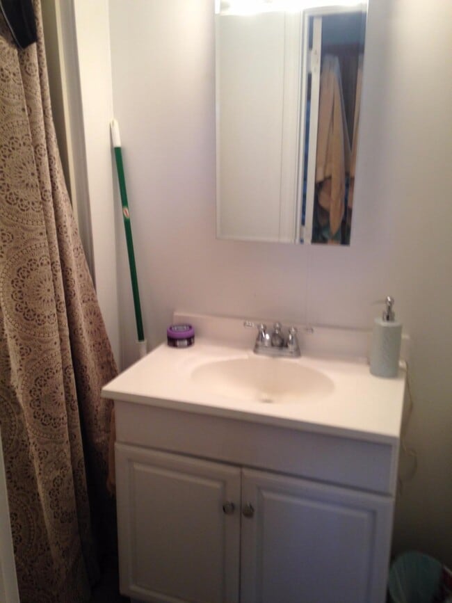 Building Photo - 155 Union St