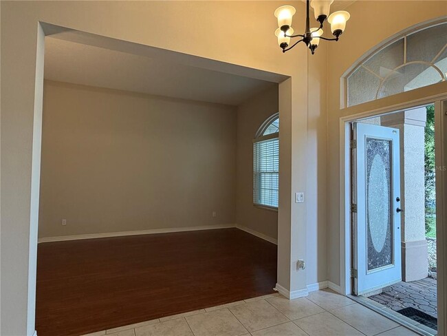 Building Photo - 10237 Facet Ct