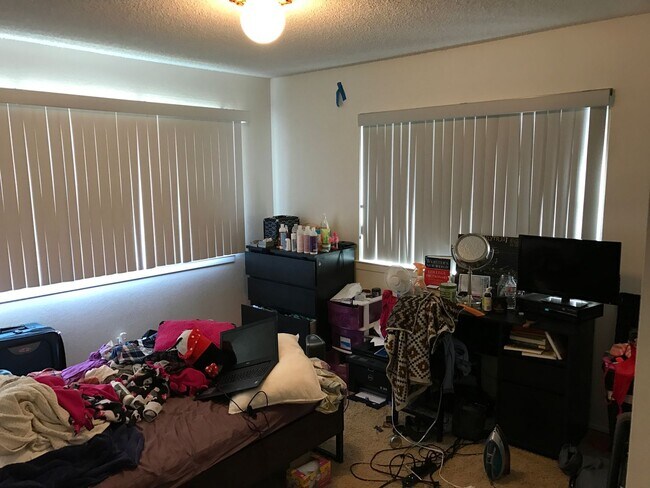 Building Photo - Beautiful 3-Bedroom, 2 bath home!