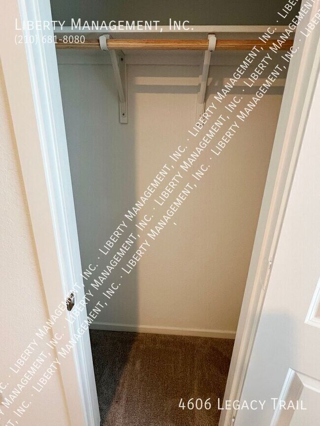 Building Photo - 4606 Legacy Trl