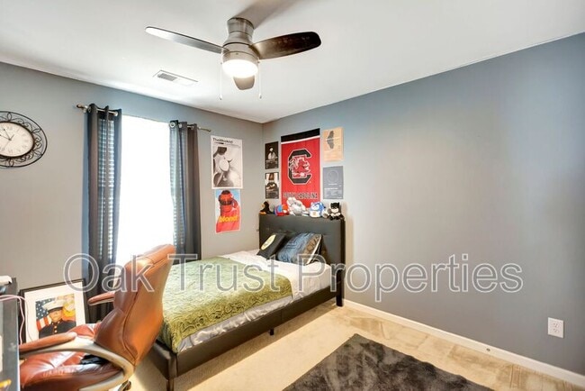 Building Photo - 113 Swiftwater Way