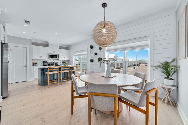 Building Photo - Orange Beach