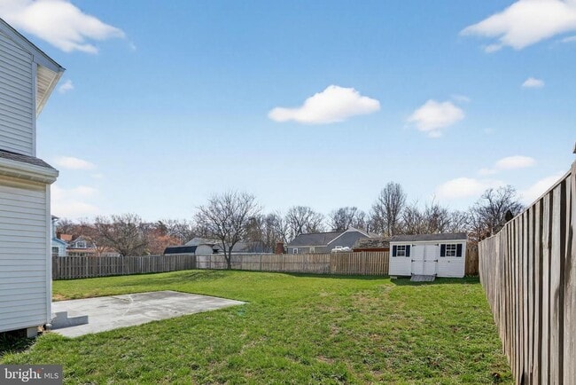 Building Photo - 8813 Francesca Dr