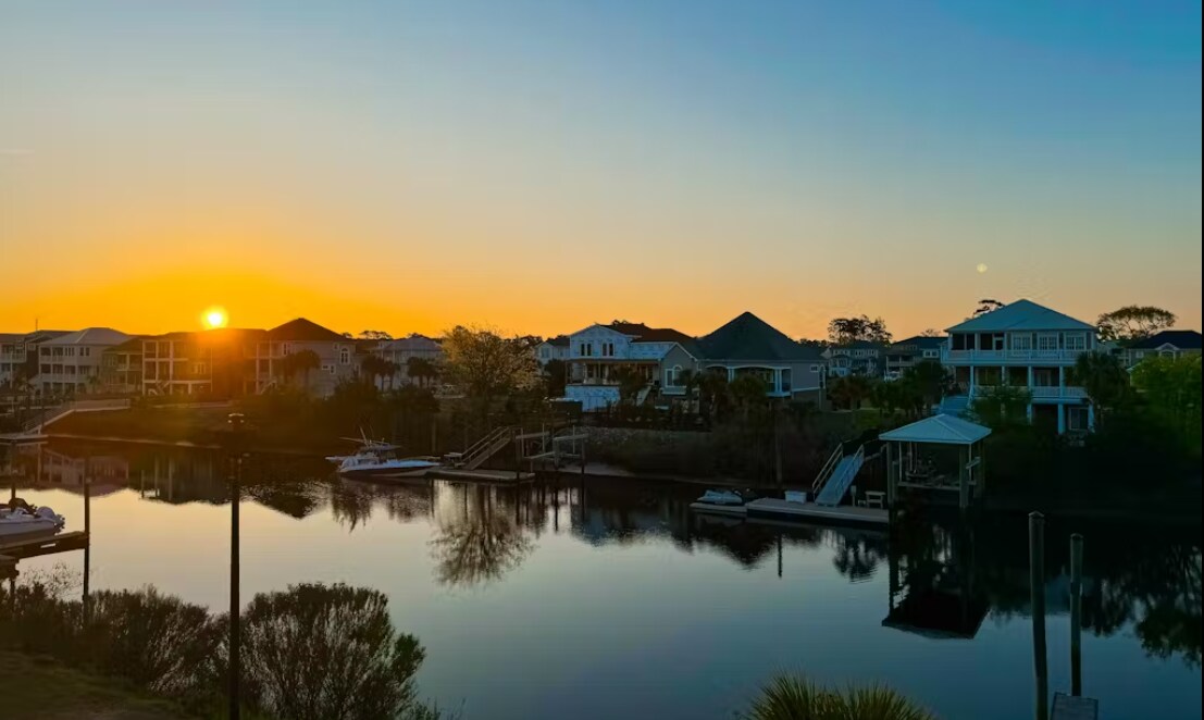 Building Photo - 4522 N Plantation Harbour Dr