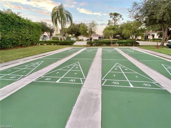 Building Photo - 25735 Lake Amelia Way