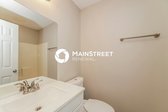 Building Photo - 4 Bedroom Pet-Friendly Home in Acworth, GA with Main Street Renewal